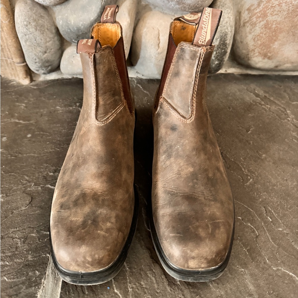 Bluestone boots size 9.5 men’s